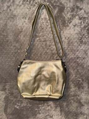 Nine & Co. Metallic Gold Faux Leather Crossbody Bag